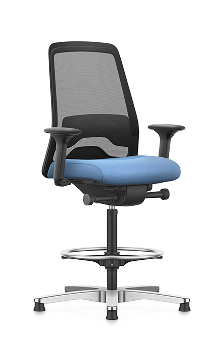 EV816 - Counter stol mellemhøj,
Fodring Ø 470 mm 
på glider, komfortsæde
(armlæn tilvalg)
Synkron mekanisme